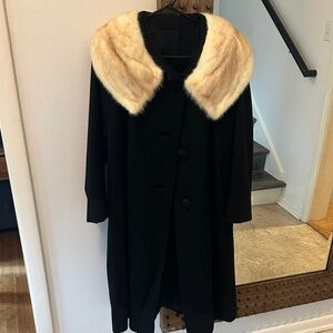 Gorgeous Custom Vintage Black Coat with Cream Fur Collar